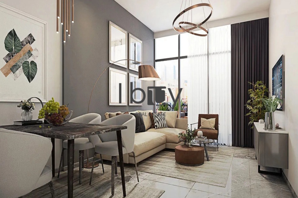 Junior | High Floor | Pool View | Prime Area