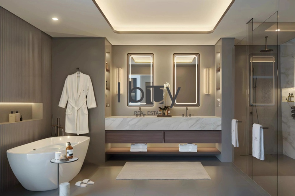 Full Golf Course View | High Floor | Invest