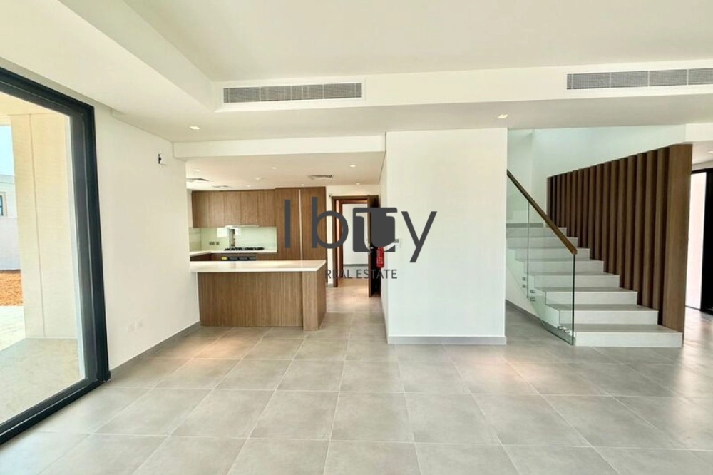 Corner Unit | Facing Park | Best Deal | Prime Area