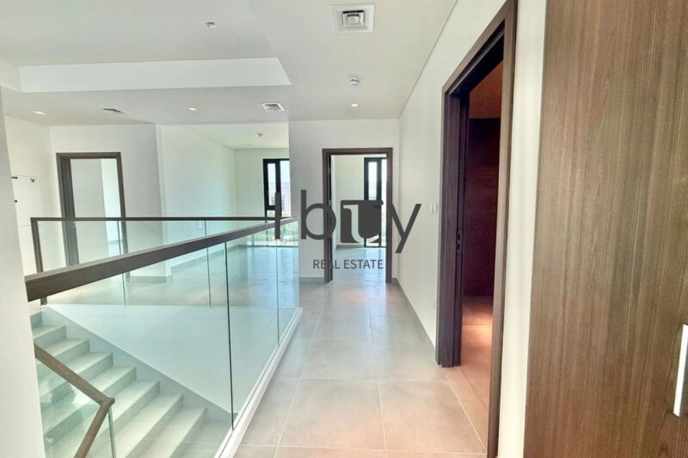 Corner Unit | Facing Park | Best Deal | Prime Area