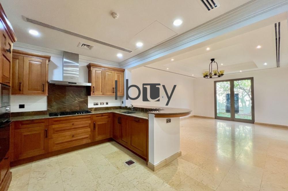 Vacant | Close to Clubhouse | Private Garden