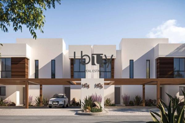 Park View | Single Row | Spacious Corner Unit |