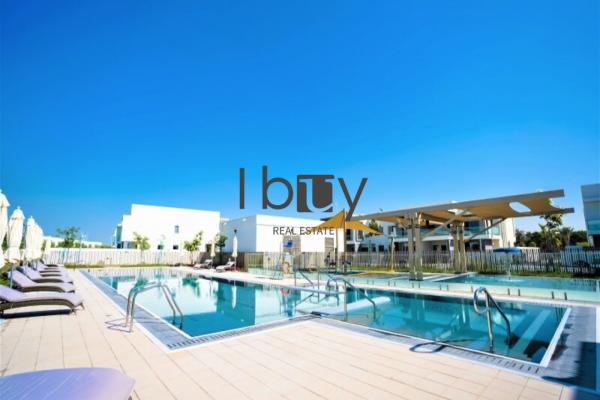 Single Row | Landscape | Move in Today | Hot Deal