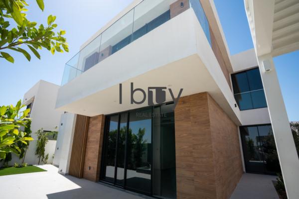 Move In Ready | Single Row Villa | Hot Deal |